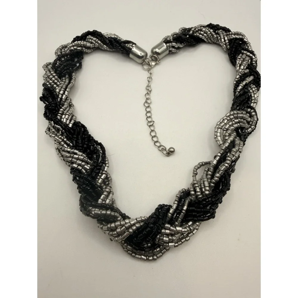 Black‎ Silver Seed Bead Necklace Braided Silver Tone 17-20